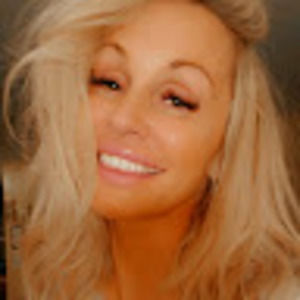 Meet your Posher, Constance